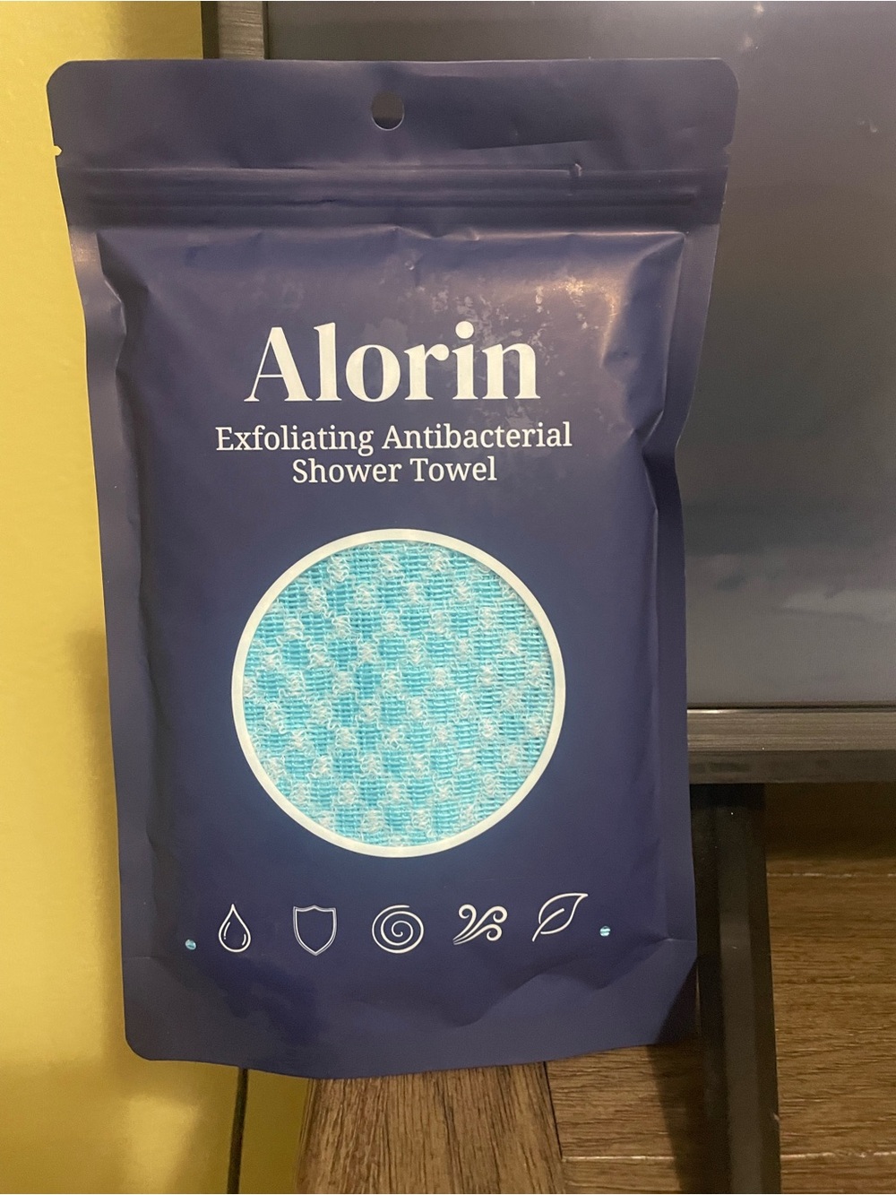 Alorin Exfoliating Antibacterial Shower Towel - Light Blue